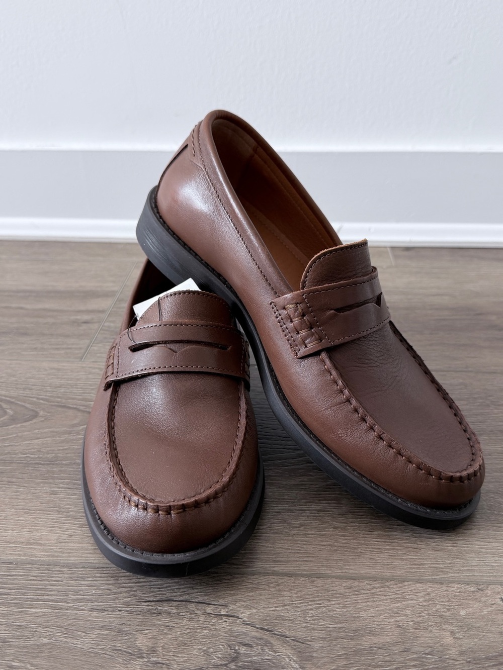NWT MANGO Classic Men’s Penny Loafers in Brown size 6